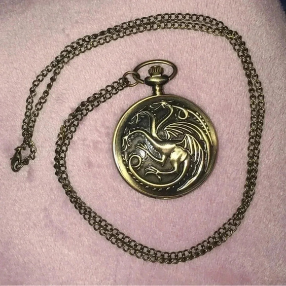 Legend of Zelda Gleeok 3 Headed Dragon Bronze Pocket Watch and Chain NWT - Picture 4 of 4